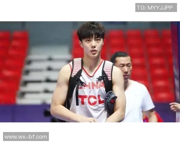 吴娜独家分享篮球心得与技巧助你提升球技的秘密武器 吴娜独家分享篮球心得与技巧助你提升球技的秘密武器