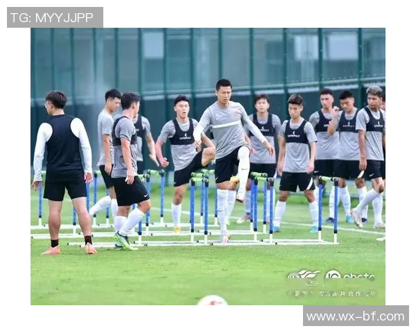 成都篮球队默契配合分析与战术探讨助力球队提升整体实力 成都篮球队默契配合分析与战术探讨助力球队提升整体实力