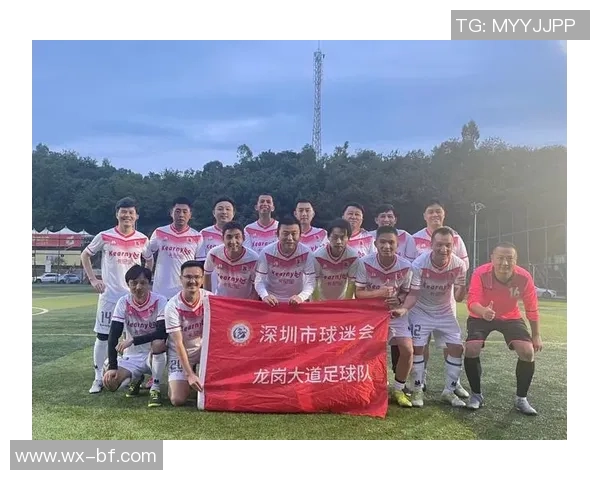 深圳网球队实力引发热议球迷对其表现和训练方式展开激烈讨论 深圳网球队实力引发热议球迷对其表现和训练方式展开激烈讨论