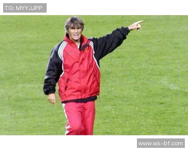 特朗普与足球明星的奇妙合作引发全球热议与关注 特朗普与足球明星的奇妙合作引发全球热议与关注