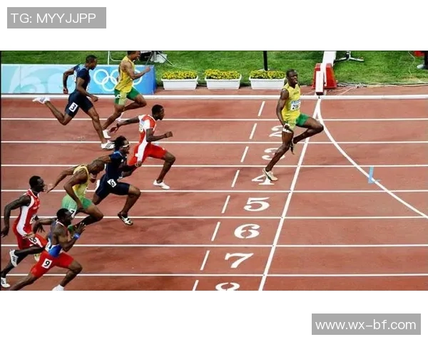 足球明星与博尔特的奇妙相遇:速度与技巧的巅峰对决 足球明星与博尔特的奇妙相遇:速度与技巧的巅峰对决