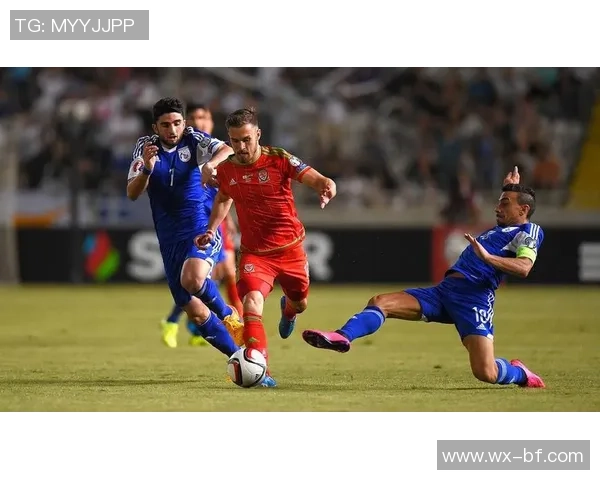 足球明星翻身绝技视频揭秘如何在比赛中逆转局势的精彩瞬间与技巧分析 足球明星翻身绝技视频揭秘如何在比赛中逆转局势的精彩瞬间与技巧分析