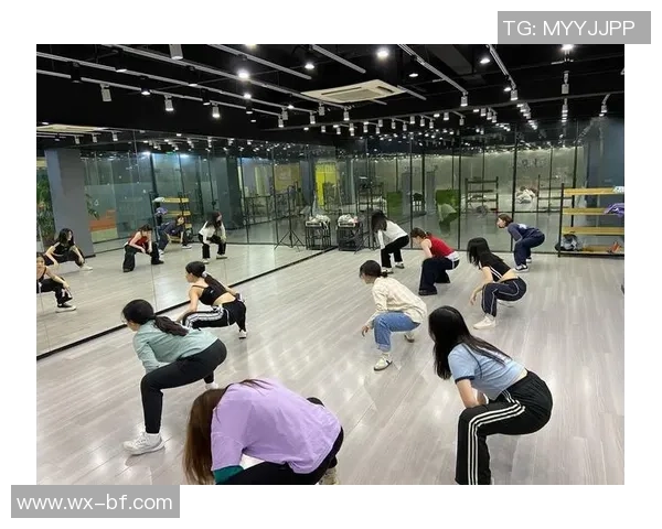 街舞巨献:探秘深圳街舞队的灵活性 街舞巨献:探秘深圳街舞队的灵活性